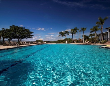 1030 Overlook Court - Photo Thumbnail 22