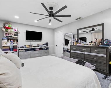 2706 E Annie Street - Photo Thumbnail 10