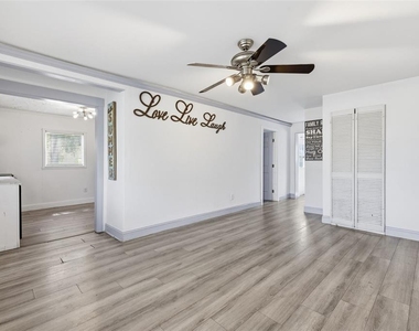 2706 E Annie Street - Photo Thumbnail 4