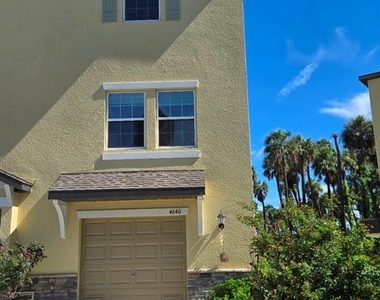 4640 Willet Cooper Court - Photo Thumbnail 31