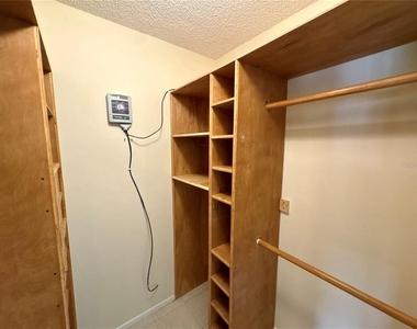 4007 39th Street W - Photo Thumbnail 12