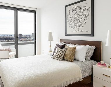 606 West 57th Street - Photo Thumbnail 2