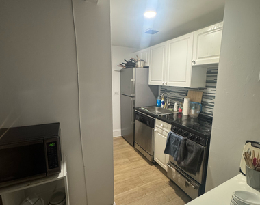 50 West 34th Street - Photo Thumbnail 3