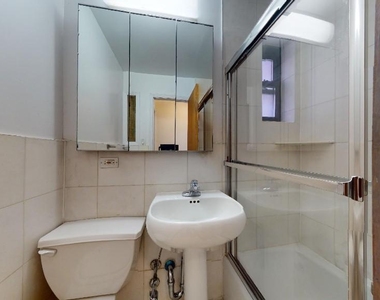 333 East 84th Street - Photo Thumbnail 6