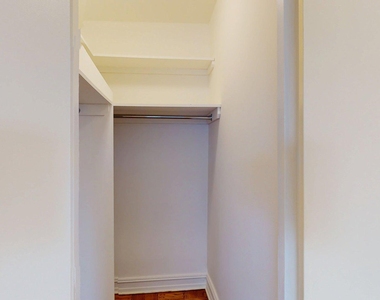 200 East 71st Street - Photo Thumbnail 5