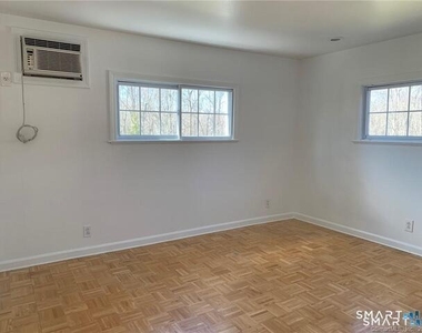 18 Platts Hill Road - Photo Thumbnail 12