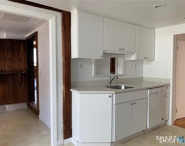 18 Platts Hill Road - Photo Thumbnail 4