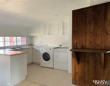 18 Platts Hill Road - Photo Thumbnail 5