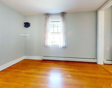 1 Middle Street - Photo Thumbnail 12