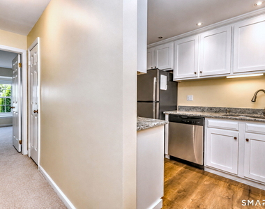 106 Ferry Court - Photo Thumbnail 12