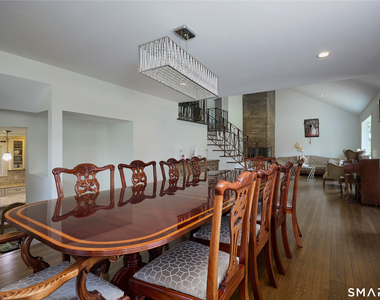1374 Huntington Turnpike - Photo Thumbnail 5