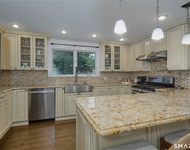 1374 Huntington Turnpike - Photo Thumbnail 28