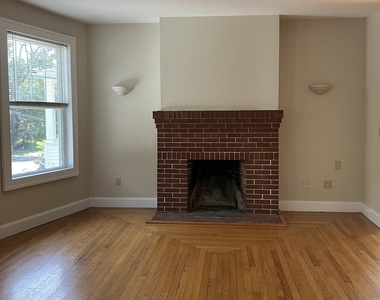 356 Yale Avenue - Photo Thumbnail 8