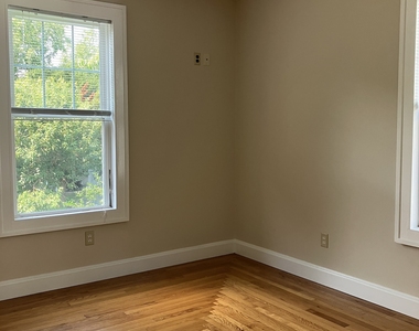 356 Yale Avenue - Photo Thumbnail 11