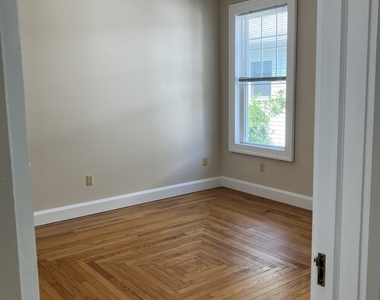 356 Yale Avenue - Photo Thumbnail 9