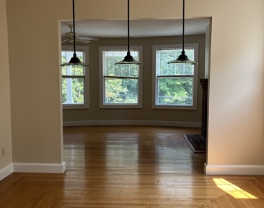 356 Yale Avenue - Photo Thumbnail 7