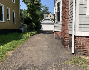 356 Yale Avenue - Photo Thumbnail 3