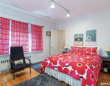18 Rockland Park - Photo Thumbnail 13