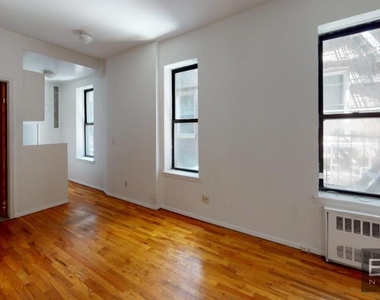 425 East 65th Street - Photo Thumbnail 1