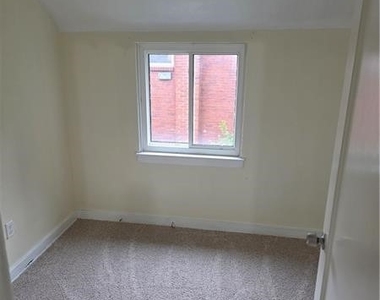 155 Pennoak Dr - Photo Thumbnail 4
