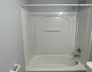 447 Hays Ave - Photo Thumbnail 13