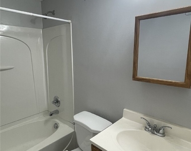 447 Hays Ave - Photo Thumbnail 12