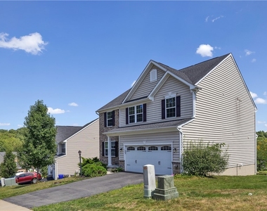507 Audrey Ct - Photo Thumbnail 1