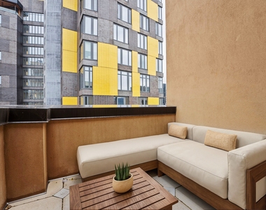 55 Broad Street - Photo Thumbnail 3