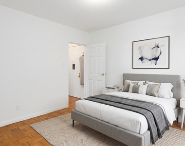 628 West 151st Street - Photo Thumbnail 4
