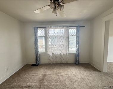 216 Newburgh Avenue - Photo Thumbnail 5