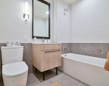 160 Clarkson Avenue - Photo Thumbnail 8