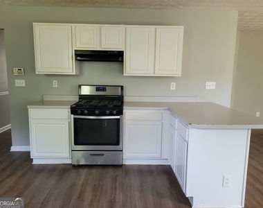 3715 Micah Court - Photo Thumbnail 5