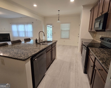 2020 Beyers Landing Drive - Photo Thumbnail 14