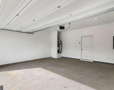 1513 Salinger Court - Photo Thumbnail 22