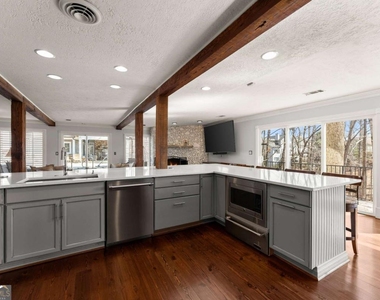 5983 Nachoochee Trail - Photo Thumbnail 7
