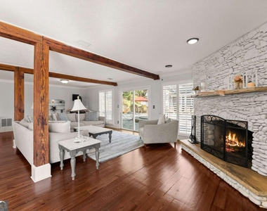 5983 Nachoochee Trail - Photo Thumbnail 9