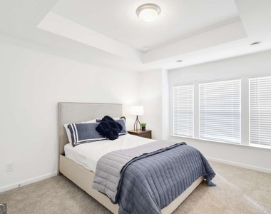 4090 Pierson Trace - Photo Thumbnail 21