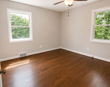 3148 Roberts Road - Photo Thumbnail 11