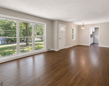 3148 Roberts Road - Photo Thumbnail 4