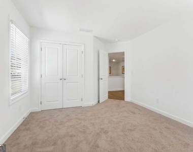 4231 Denton Drive - Photo Thumbnail 17