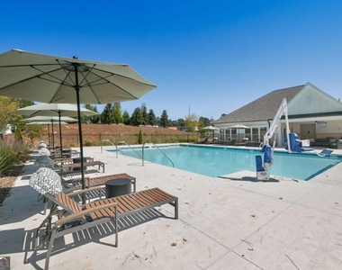 4231 Denton Drive - Photo Thumbnail 23