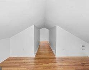 2429 Claude Street Nw - Photo Thumbnail 22