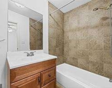 2429 Claude Street Nw - Photo Thumbnail 19