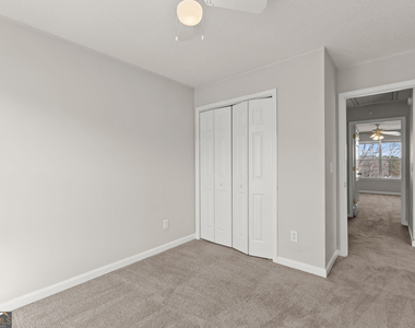 132 Hawkeye Lane - Photo Thumbnail 8