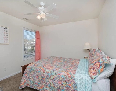 1032 Gather Drive - Photo Thumbnail 10