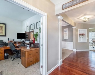1032 Gather Drive - Photo Thumbnail 2