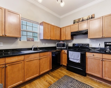 358 Clifford Avenue - Photo Thumbnail 4