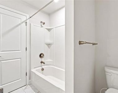 406 Riverclub Road - Photo Thumbnail 30