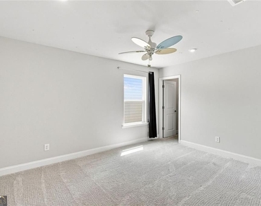 406 Riverclub Road - Photo Thumbnail 21