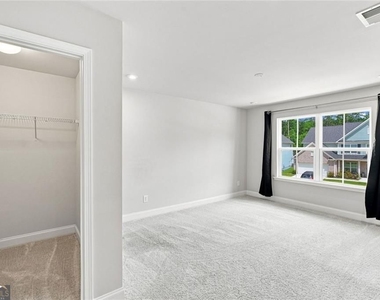 406 Riverclub Road - Photo Thumbnail 32